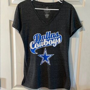 Dallas Cowboys Women’s Size XL V-Neck T-Shirt